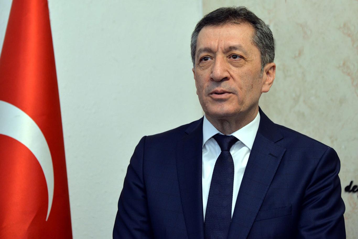 Bakan Selçuk'tan ücretli öğretmenlerin maaşlarıyla ilgili açıklama Bakan Selçuk'tan ücretli öğretmenlerin maaşlarıyla ilgili açıklama